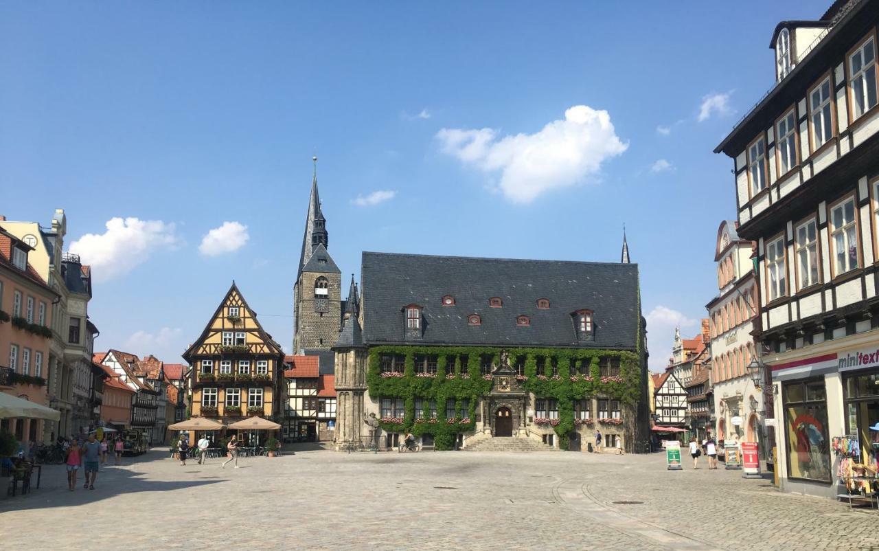 Ferienwohnungen An Der Blasiikirche Quedlinburg Exterior foto